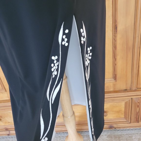 Fashion 1001 Nights Black Evening Dress. Size 6/8 - Picture 4 of 9